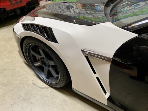 Nissan GTR R35 Nismo Fender Carbon G1317 03