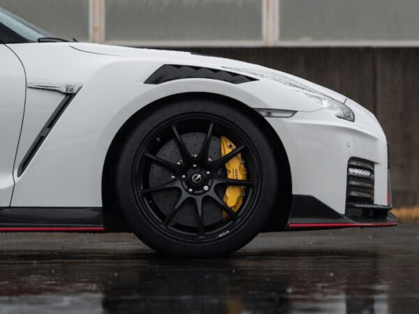 Nissan GTR R35 Nismo Fender Carbon G1317 05