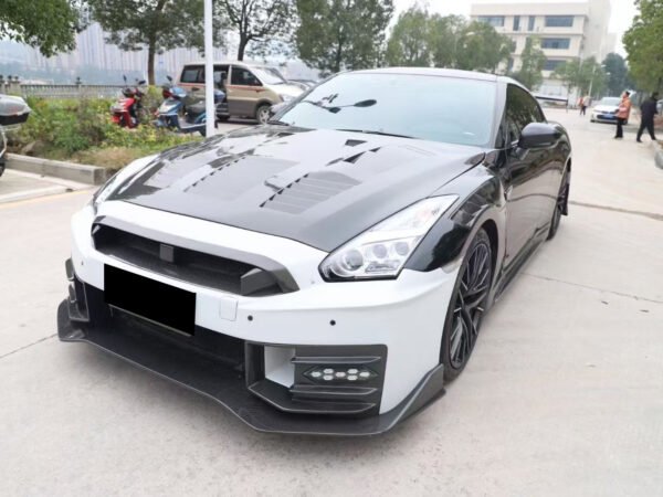 Nissan GTR35 Facelift Nismo Bodykit Carbon G136510