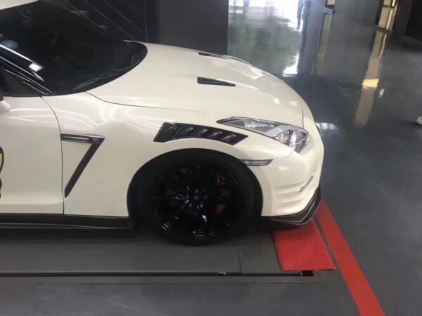 Nissan GTR35 Nismo Fender Full Carbon G136111