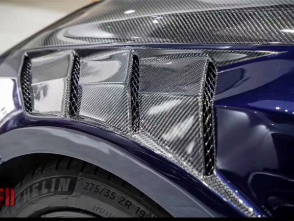 BMW G82 M4 Fender Carbon B1438 06